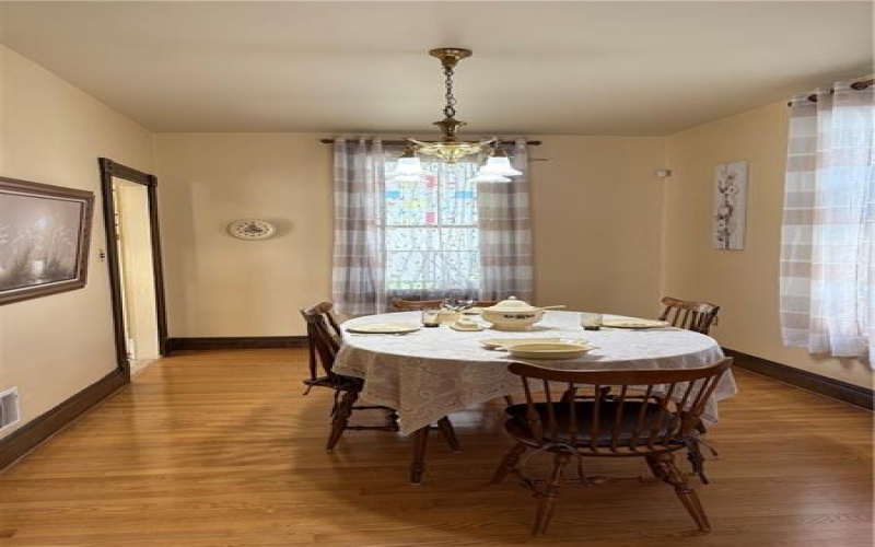 726 Grant Avenue, North Huntingdon, 15642, 4 Bedrooms Bedrooms, 8 Rooms Rooms,1.1 BathroomsBathrooms,Residential,For Sale,Grant Avenue,1697722