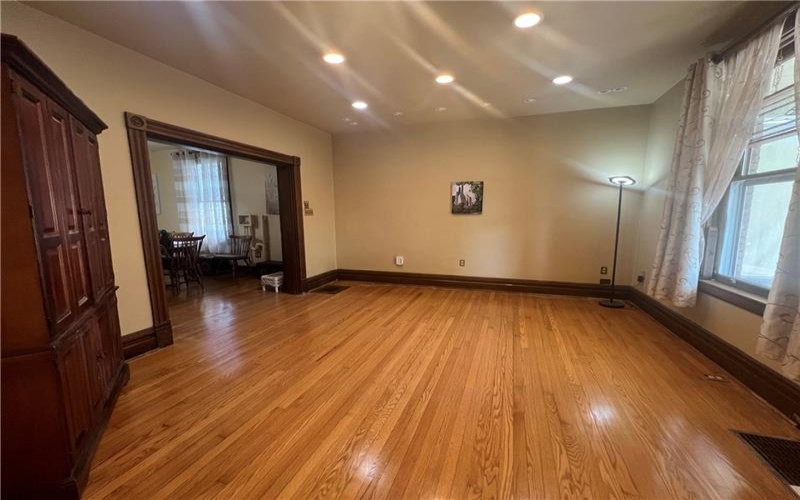 726 Grant Avenue, North Huntingdon, 15642, 4 Bedrooms Bedrooms, 8 Rooms Rooms,1.1 BathroomsBathrooms,Residential,For Sale,Grant Avenue,1697722