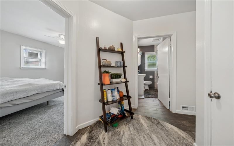 97 Lincoln Ave, Greensburg, 15601, 2 Bedrooms Bedrooms, 5 Rooms Rooms,1 BathroomBathrooms,Residential,For Sale,Lincoln Ave,1697764
