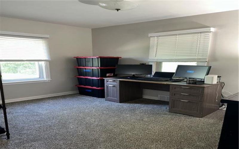 97 Lincoln Ave, Greensburg, 15601, 2 Bedrooms Bedrooms, 5 Rooms Rooms,1 BathroomBathrooms,Residential,For Sale,Lincoln Ave,1697764
