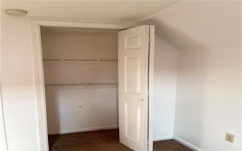 2030 Kimball Avenue, Arnold, 15068, 3 Bedrooms Bedrooms, 6 Rooms Rooms,1 BathroomBathrooms,Residential,For Sale,Kimball Avenue,1690343