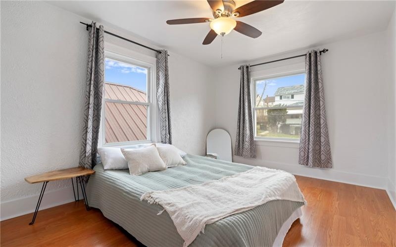 912 Holland St, Vandergrift, 15690, 3 Bedrooms Bedrooms, 8 Rooms Rooms,2 BathroomsBathrooms,Residential,For Sale,Holland St,1693795