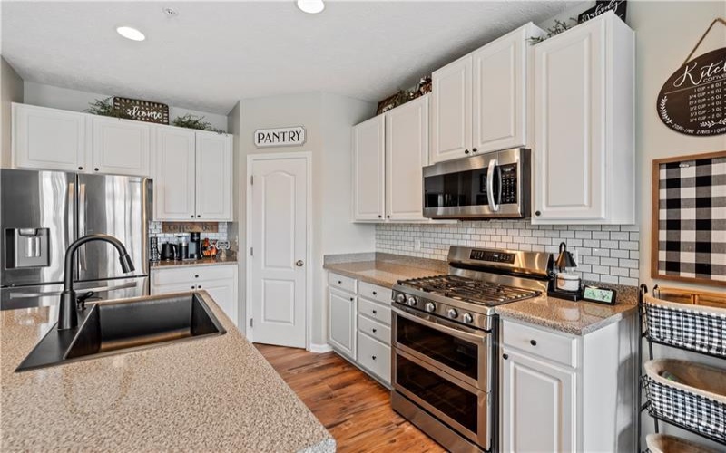 2226 SHAWNEE DRIVE, Washington, 15301, 3 Bedrooms Bedrooms, 10 Rooms Rooms,3.1 BathroomsBathrooms,Residential,For Sale,SHAWNEE DRIVE,1697331