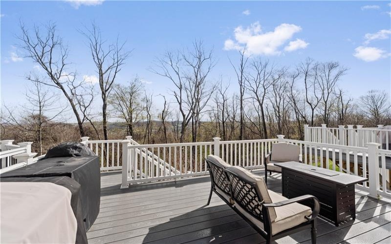 2226 SHAWNEE DRIVE, Washington, 15301, 3 Bedrooms Bedrooms, 10 Rooms Rooms,3.1 BathroomsBathrooms,Residential,For Sale,SHAWNEE DRIVE,1697331