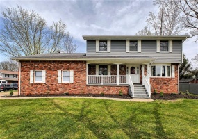 1318 Dellview Drive, Greensburg, 15601, 4 Bedrooms Bedrooms, 12 Rooms Rooms,2.2 BathroomsBathrooms,Residential,For Sale,Dellview Drive,1697711