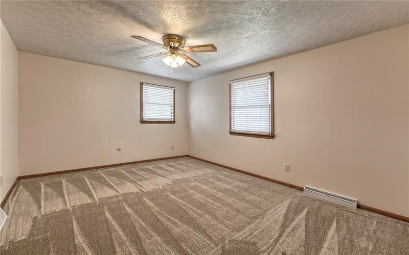 1318 Dellview Drive, Greensburg, 15601, 4 Bedrooms Bedrooms, 12 Rooms Rooms,2.2 BathroomsBathrooms,Residential,For Sale,Dellview Drive,1697711