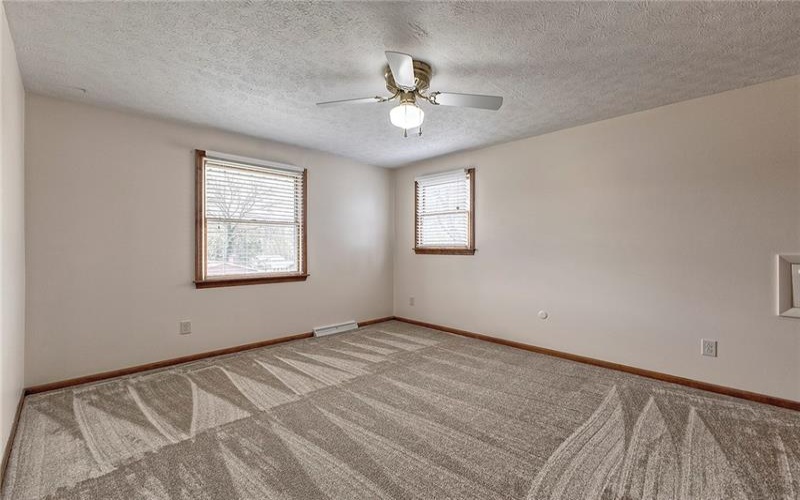 1318 Dellview Drive, Greensburg, 15601, 4 Bedrooms Bedrooms, 12 Rooms Rooms,2.2 BathroomsBathrooms,Residential,For Sale,Dellview Drive,1697711