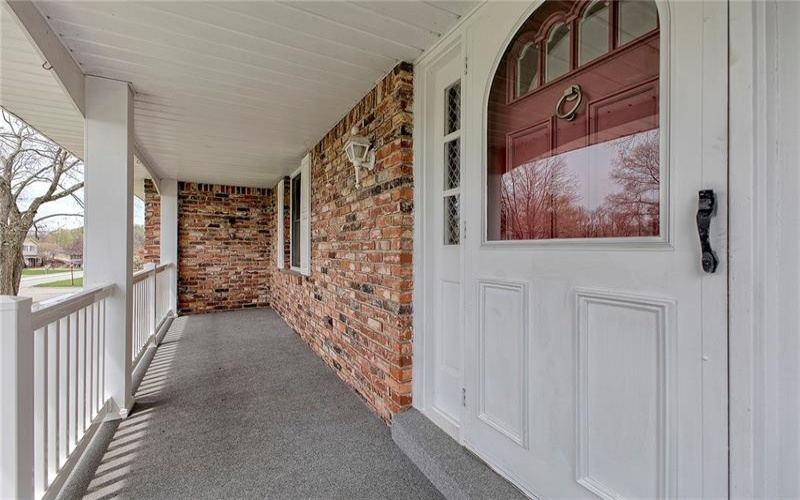1318 Dellview Drive, Greensburg, 15601, 4 Bedrooms Bedrooms, 12 Rooms Rooms,2.2 BathroomsBathrooms,Residential,For Sale,Dellview Drive,1697711