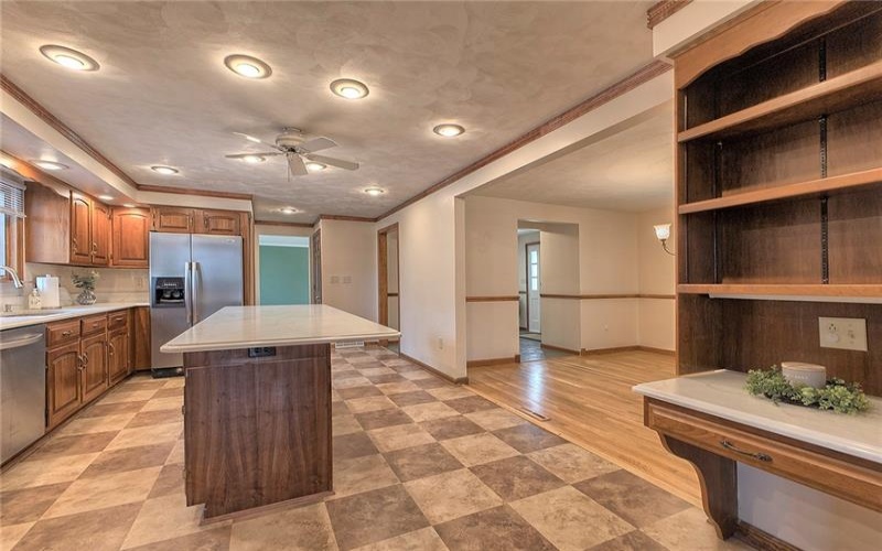 1318 Dellview Drive, Greensburg, 15601, 4 Bedrooms Bedrooms, 12 Rooms Rooms,2.2 BathroomsBathrooms,Residential,For Sale,Dellview Drive,1697711