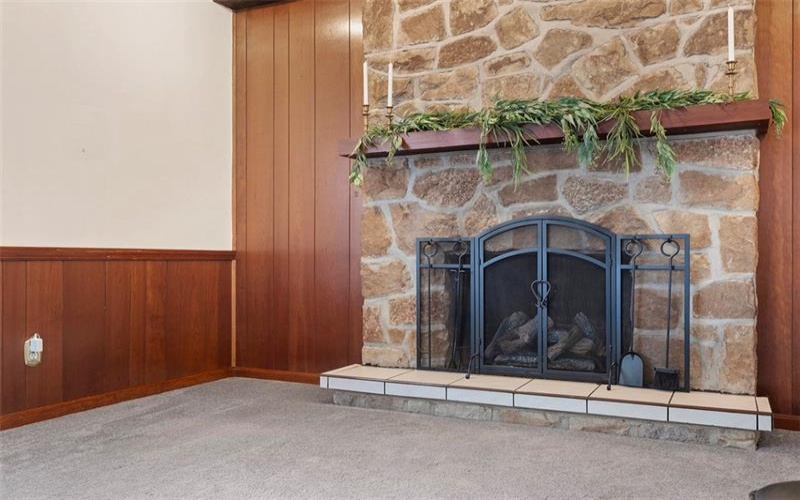 126 Woodland Dr, New Kensington, 15068, 3 Bedrooms Bedrooms, ,3.1 BathroomsBathrooms,Residential,For Sale,Woodland Dr,1696062