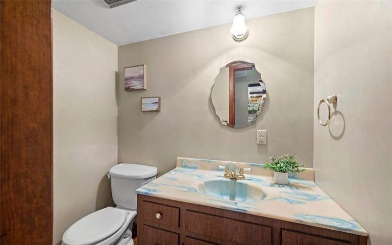 126 Woodland Dr, New Kensington, 15068, 3 Bedrooms Bedrooms, ,3.1 BathroomsBathrooms,Residential,For Sale,Woodland Dr,1696062