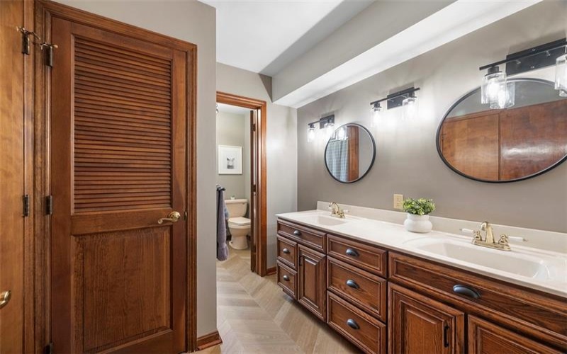 126 Woodland Dr, New Kensington, 15068, 3 Bedrooms Bedrooms, ,3.1 BathroomsBathrooms,Residential,For Sale,Woodland Dr,1696062