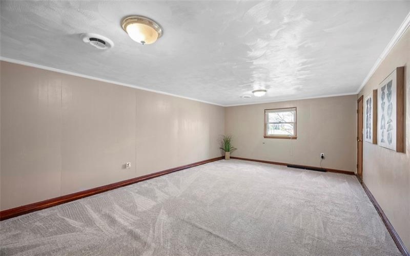 126 Woodland Dr, New Kensington, 15068, 3 Bedrooms Bedrooms, ,3.1 BathroomsBathrooms,Residential,For Sale,Woodland Dr,1696062