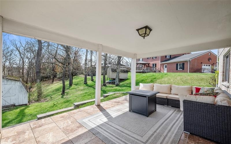 126 Woodland Dr, New Kensington, 15068, 3 Bedrooms Bedrooms, ,3.1 BathroomsBathrooms,Residential,For Sale,Woodland Dr,1696062