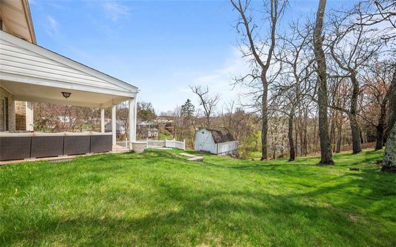126 Woodland Dr, New Kensington, 15068, 3 Bedrooms Bedrooms, ,3.1 BathroomsBathrooms,Residential,For Sale,Woodland Dr,1696062