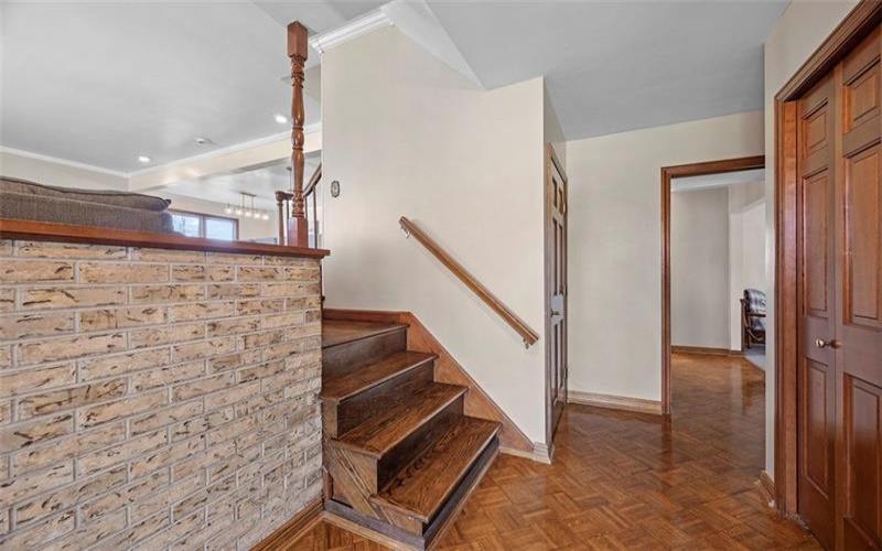 126 Woodland Dr, New Kensington, 15068, 3 Bedrooms Bedrooms, ,3.1 BathroomsBathrooms,Residential,For Sale,Woodland Dr,1696062
