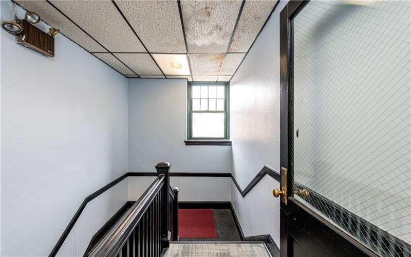 102 MAIN, Greensburg, 15601, ,Commercial-industrial-business,For Sale,MAIN,1697323