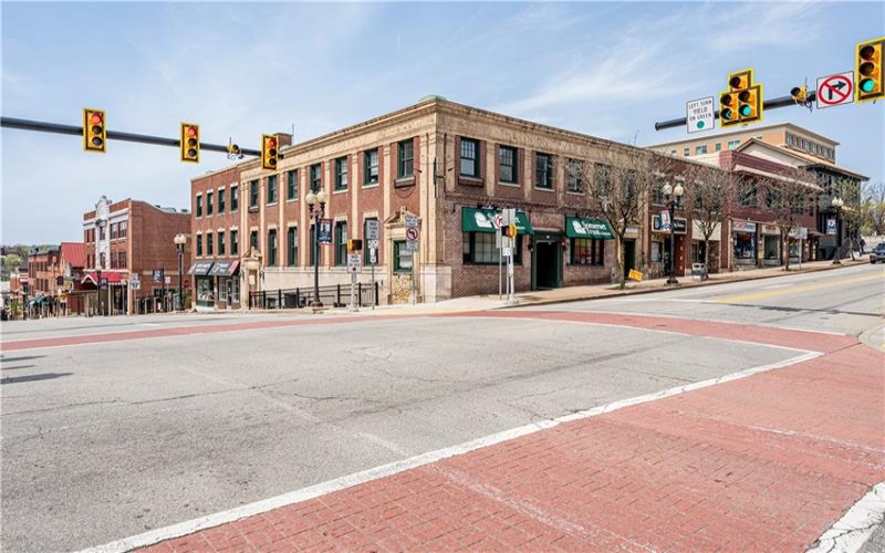 102 MAIN, Greensburg, 15601, ,Commercial-industrial-business,For Sale,MAIN,1697323