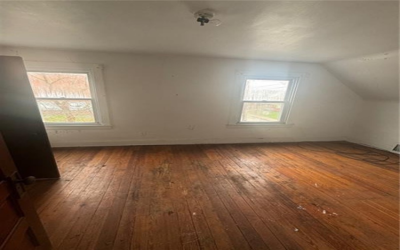 201 Locust Street, New Kensington, 15068, 3 Bedrooms Bedrooms, ,1 BathroomBathrooms,Residential,For Sale,Locust Street,1697873