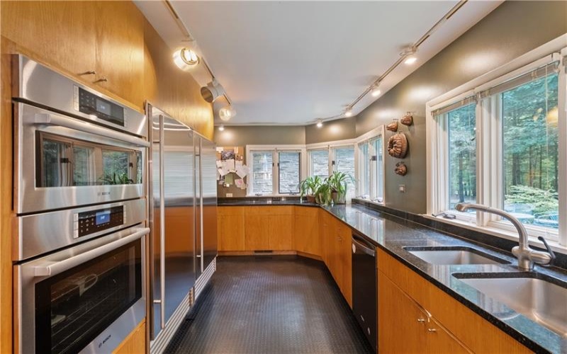 114 Forelle Lane, Ligonier, 15658, 3 Bedrooms Bedrooms, ,2 BathroomsBathrooms,Residential,For Sale,Forelle Lane,1697881