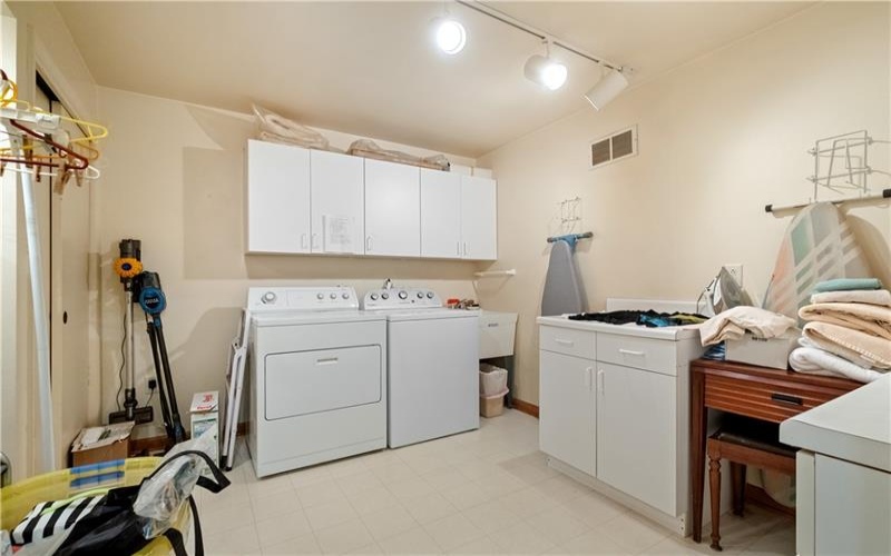 114 Forelle Lane, Ligonier, 15658, 3 Bedrooms Bedrooms, ,2 BathroomsBathrooms,Residential,For Sale,Forelle Lane,1697881