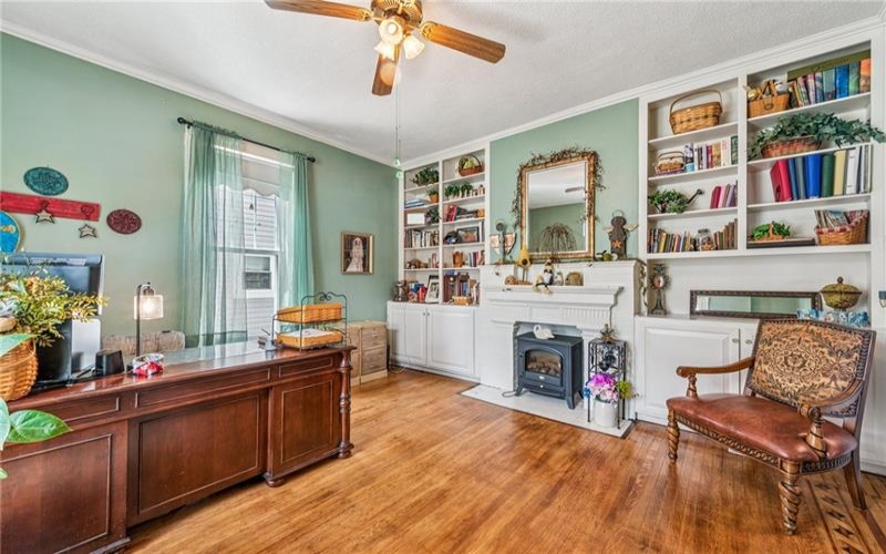 620 Main St, Latrobe, 15650, 4 Bedrooms Bedrooms, 11 Rooms Rooms,2.1 BathroomsBathrooms,Residential,For Sale,Main St,1697922