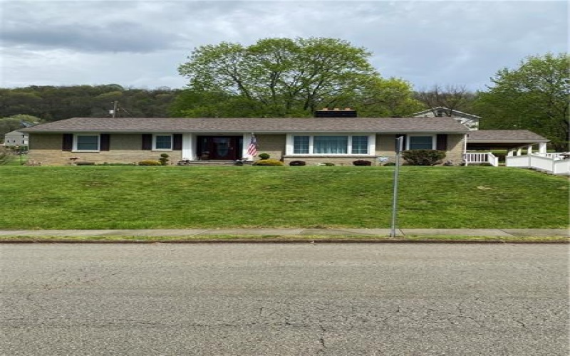 1007 Vine St, West Newton, 15089, 3 Bedrooms Bedrooms, ,2.1 BathroomsBathrooms,Residential,For Sale,Vine St,1697929