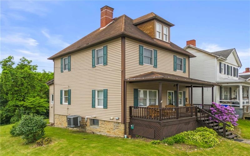 68 Elm Street, Waynesburg, 15370, 3 Bedrooms Bedrooms, 8 Rooms Rooms,1.1 BathroomsBathrooms,Residential,For Sale,Elm Street,1692337
