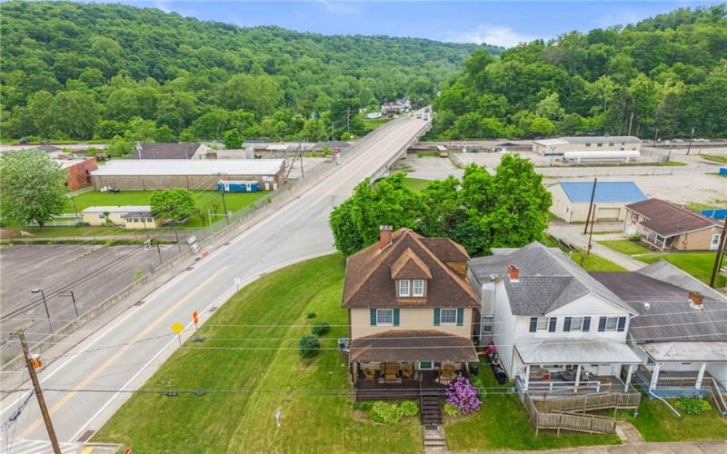68 Elm Street, Waynesburg, 15370, 3 Bedrooms Bedrooms, 8 Rooms Rooms,1.1 BathroomsBathrooms,Residential,For Sale,Elm Street,1692337