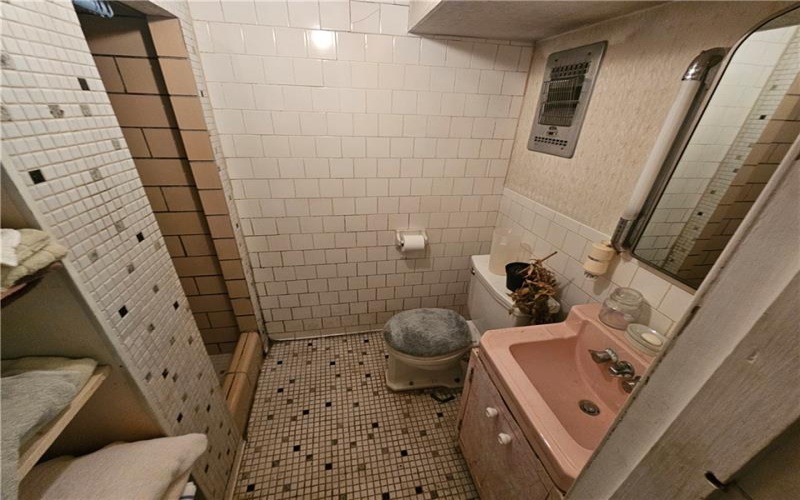 724 Henry St, Belle Vernon, 15012, 2 Bedrooms Bedrooms, ,2 BathroomsBathrooms,Residential,For Sale,Henry St,1696937