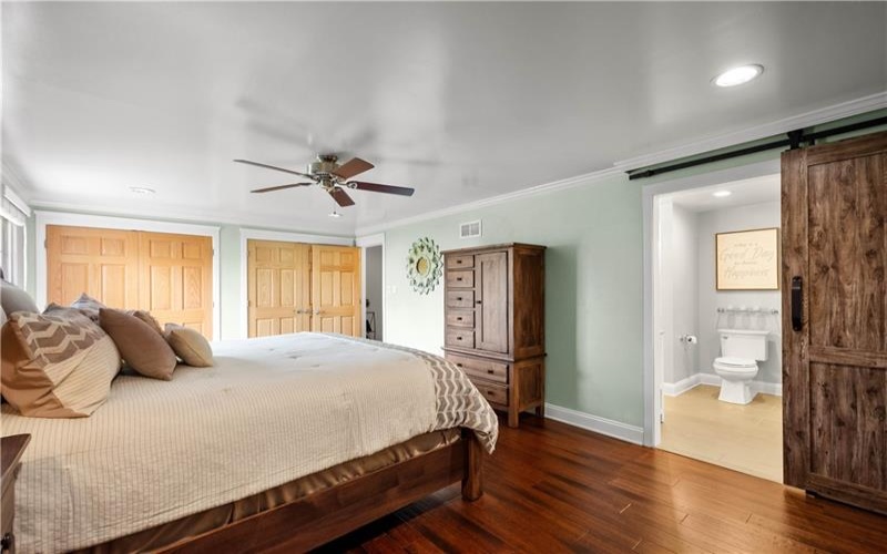 107 Roscommon, Canonsburg, 15317, 3 Bedrooms Bedrooms, 7 Rooms Rooms,2.1 BathroomsBathrooms,Residential,For Sale,Roscommon,1697765