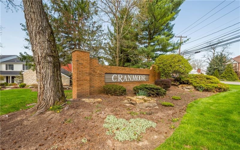 107 Roscommon, Canonsburg, 15317, 3 Bedrooms Bedrooms, 7 Rooms Rooms,2.1 BathroomsBathrooms,Residential,For Sale,Roscommon,1697765