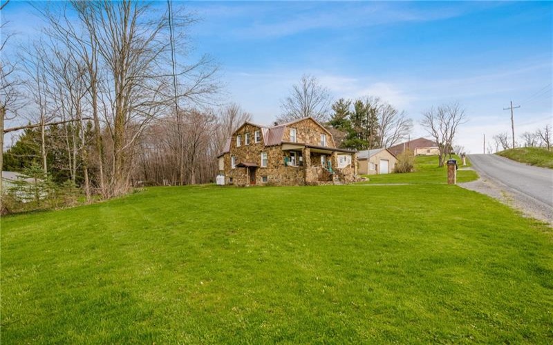 408 Byers Road, Somerset, 15501, 3 Bedrooms Bedrooms, ,3 BathroomsBathrooms,Residential,For Sale,Byers Road,1697820