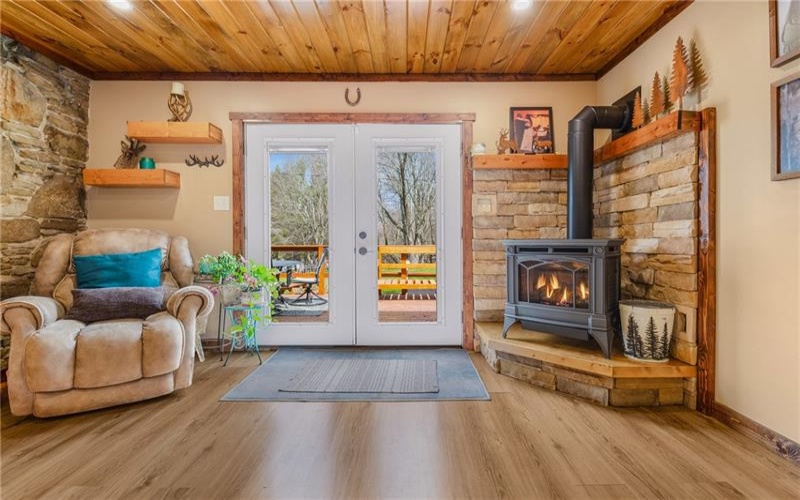 408 Byers Road, Somerset, 15501, 3 Bedrooms Bedrooms, ,3 BathroomsBathrooms,Residential,For Sale,Byers Road,1697820
