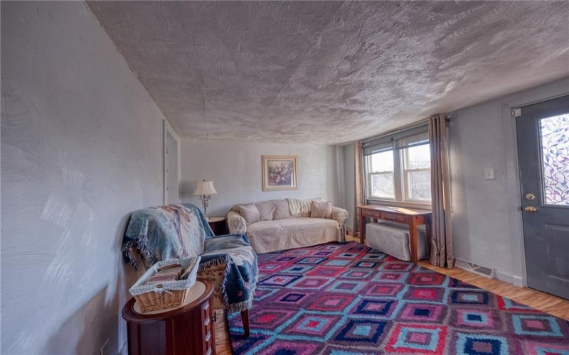 114 Bebout Rd, Venetia, 15367, 4 Bedrooms Bedrooms, ,1.1 BathroomsBathrooms,Residential,For Sale,Bebout Rd,1698053
