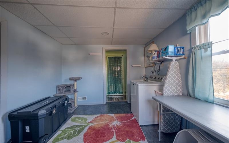 114 Bebout Rd, Venetia, 15367, 4 Bedrooms Bedrooms, ,1.1 BathroomsBathrooms,Residential,For Sale,Bebout Rd,1698053