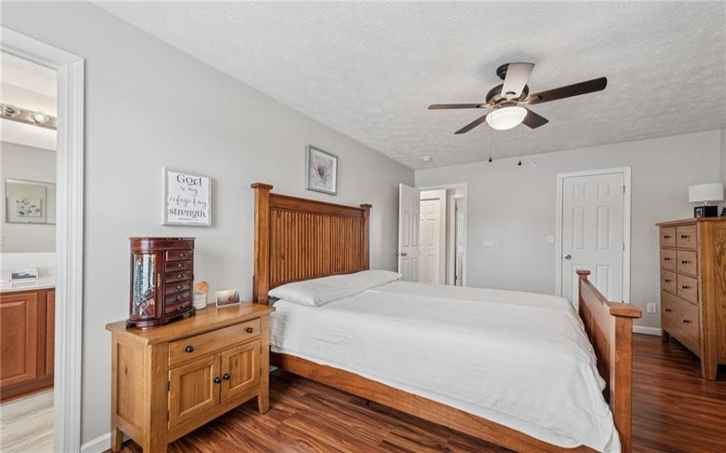102 Alderwood Drive, Greensburg, 15601, 3 Bedrooms Bedrooms, 5 Rooms Rooms,2.1 BathroomsBathrooms,Residential,For Sale,Alderwood Drive,1698071