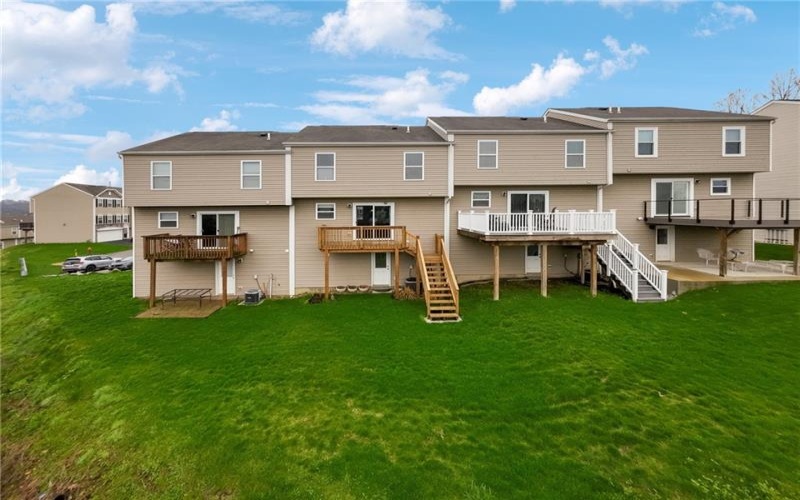 102 Alderwood Drive, Greensburg, 15601, 3 Bedrooms Bedrooms, 5 Rooms Rooms,2.1 BathroomsBathrooms,Residential,For Sale,Alderwood Drive,1698071