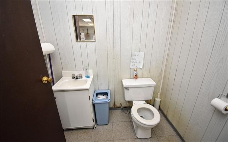 801 Chestnut Street, Washington, 15301, ,Commercial-industrial-business,For Sale,Chestnut Street,1698091