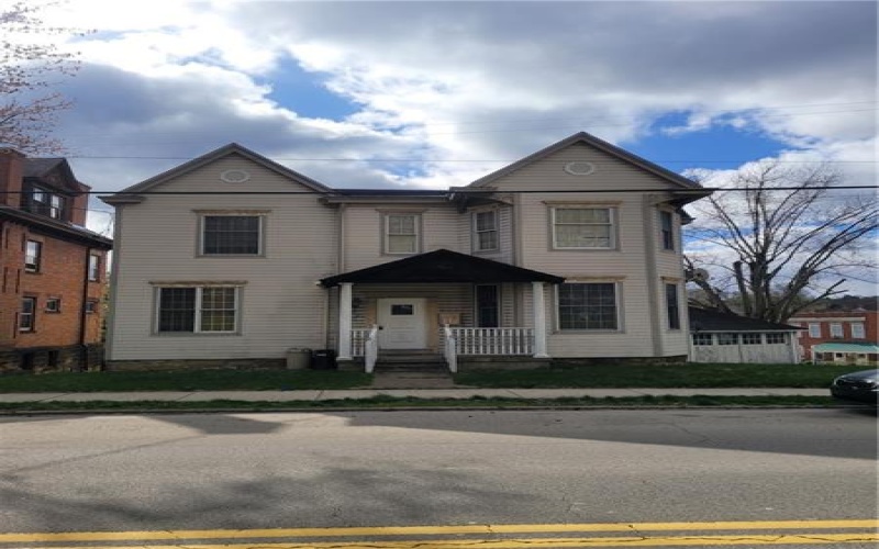 404 E Beau St, Washington, 15301, 2 Bedrooms Bedrooms, ,1.1 BathroomsBathrooms,Lease,For Sale,E Beau St,1698094