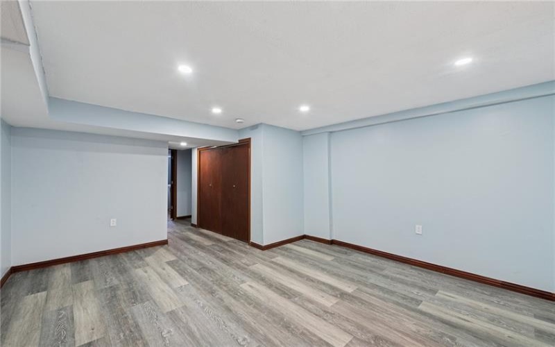13689 Lincoln Way, Irwin, 15642, 3 Bedrooms Bedrooms, ,2.1 BathroomsBathrooms,Residential,For Sale,Lincoln Way,1698096