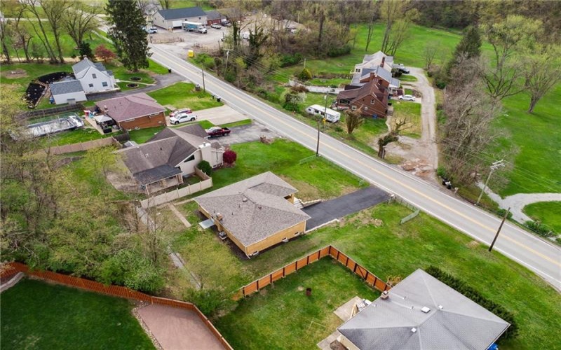 13689 Lincoln Way, Irwin, 15642, 3 Bedrooms Bedrooms, ,2.1 BathroomsBathrooms,Residential,For Sale,Lincoln Way,1698096