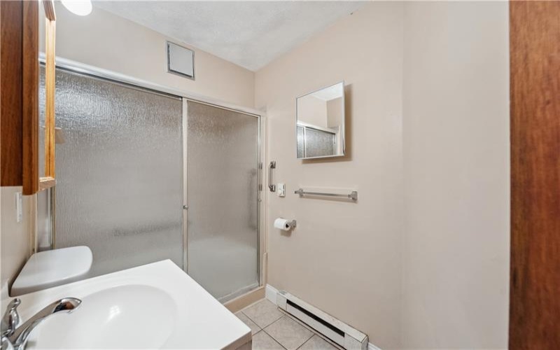 400 Allison Ave, Washington, 15301, 4 Bedrooms Bedrooms, 9 Rooms Rooms,2 BathroomsBathrooms,Residential,For Sale,Allison Ave,1698104