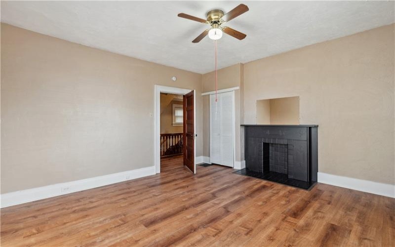 400 Allison Ave, Washington, 15301, 4 Bedrooms Bedrooms, 9 Rooms Rooms,2 BathroomsBathrooms,Residential,For Sale,Allison Ave,1698104