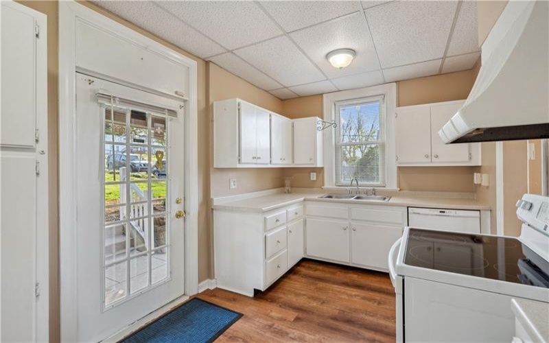 400 Allison Ave, Washington, 15301, 4 Bedrooms Bedrooms, 9 Rooms Rooms,2 BathroomsBathrooms,Residential,For Sale,Allison Ave,1698104