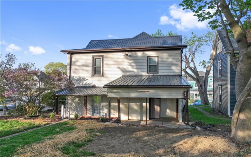 400 Allison Ave, Washington, 15301, 4 Bedrooms Bedrooms, 9 Rooms Rooms,2 BathroomsBathrooms,Residential,For Sale,Allison Ave,1698104