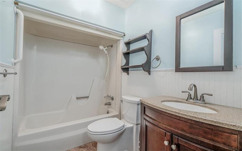 1949 Rostraver Rd, Rostraver Township, 15012, 3 Bedrooms Bedrooms, 8 Rooms Rooms,2 BathroomsBathrooms,Residential,For Sale,Rostraver Rd,1698122