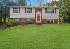 1949 Rostraver Rd, Rostraver Township, 15012, 3 Bedrooms Bedrooms, 8 Rooms Rooms,2 BathroomsBathrooms,Residential,For Sale,Rostraver Rd,1698122
