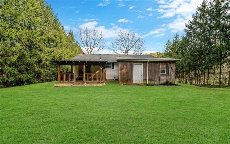 1949 Rostraver Rd, Rostraver Township, 15012, 3 Bedrooms Bedrooms, 8 Rooms Rooms,2 BathroomsBathrooms,Residential,For Sale,Rostraver Rd,1698122