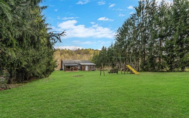 1949 Rostraver Rd, Rostraver Township, 15012, 3 Bedrooms Bedrooms, 8 Rooms Rooms,2 BathroomsBathrooms,Residential,For Sale,Rostraver Rd,1698122